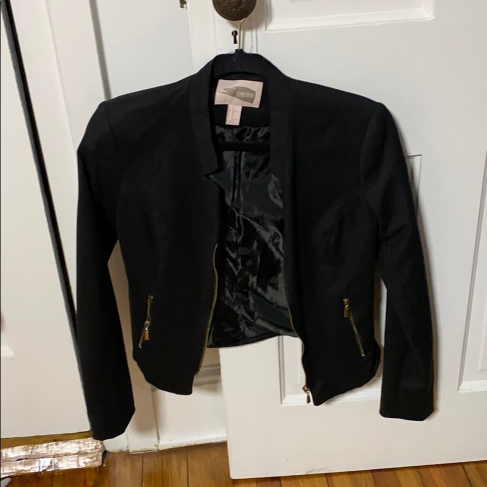 Black zippered blazer